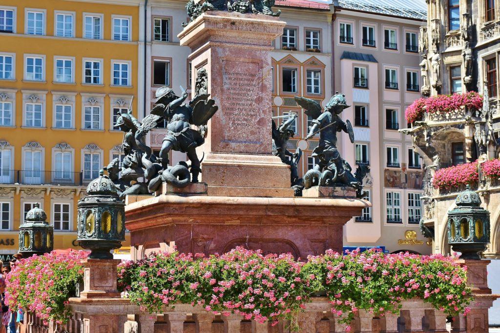 München Brunnen Skulpturen