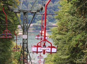 Firmenreise Incentive Sessellift Blick auf den Rhein